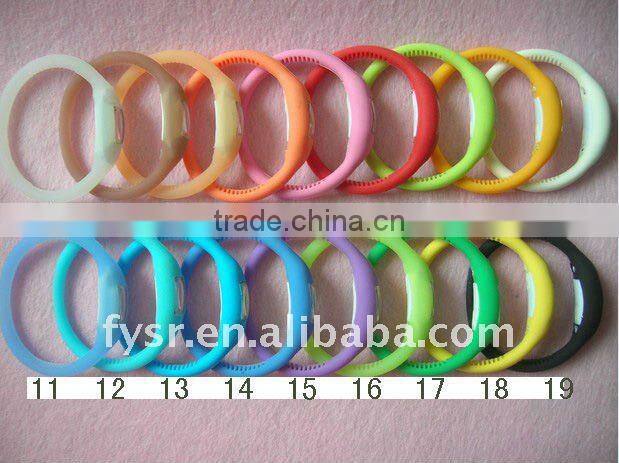 2013 ODM popular silicone jelly watch for young people