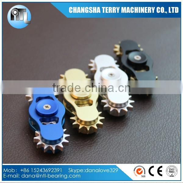 2017 Tri Spinner Hand Spinners Gear Fidget Spinner Toy for Stress and Anxiety Relief