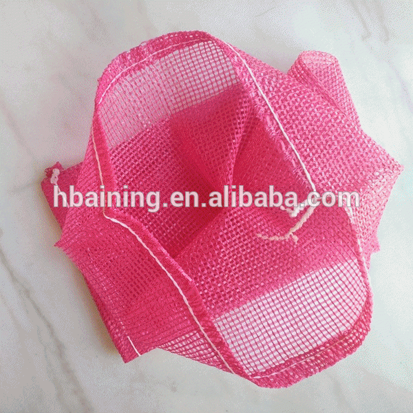 PE raschel mesh bag/Wholesale knitted plastic onion/fruit mesh bags for sale