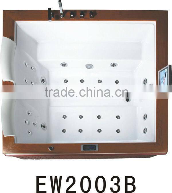 Wooden Apron Bathtub