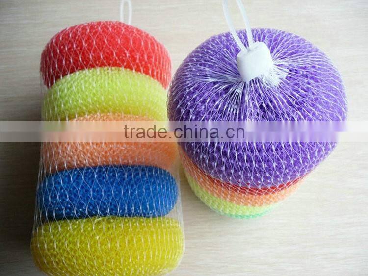 2016 new arrival high quality cleaning plastic scrubber with replacement pad