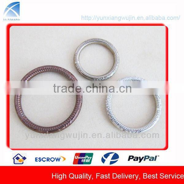 large metal rings for drapery, bags, garments