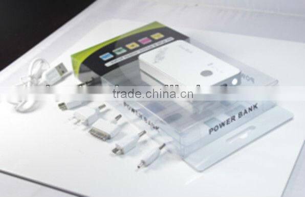 Oem promotional white rapid battery charger