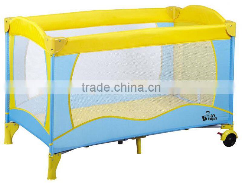 2015 baby playpen ,with game entrance, toys bag and some toy keep your baby happy and good.