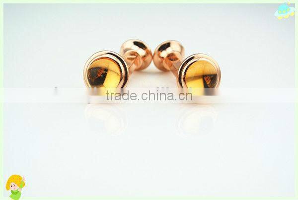 Wholesale new product golden jewelry cufflinks clothing accessories