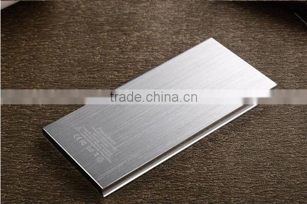2016 New arrival best quality ultra slim aluminum metal 12000mah power bank