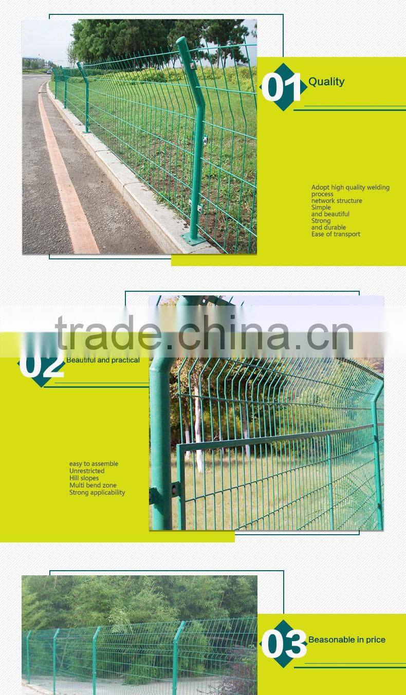 China supplier Hot-dipped galvanized / pvc coated / powder coated welded wire mesh fence