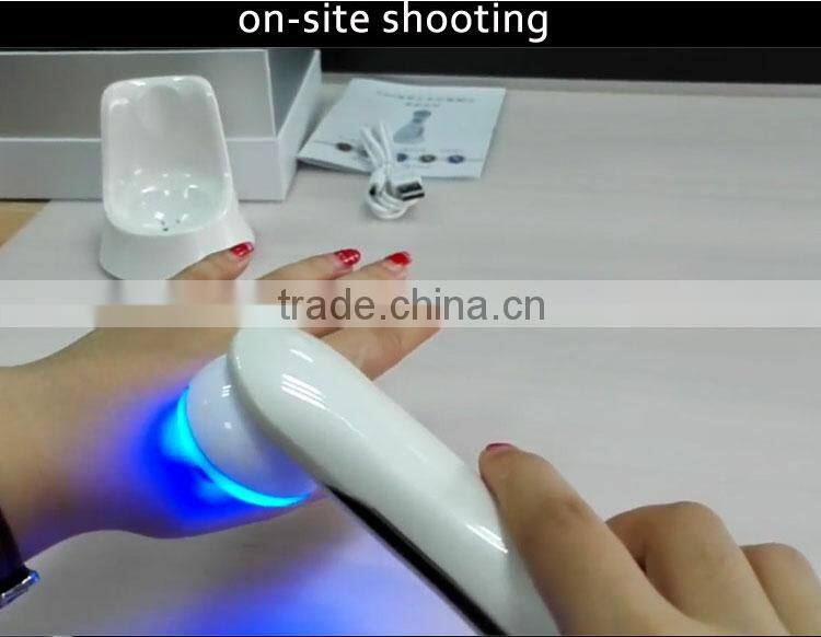 Girl use Dilute the spot best home rf skin tightening face lifting machine laser face lift machine