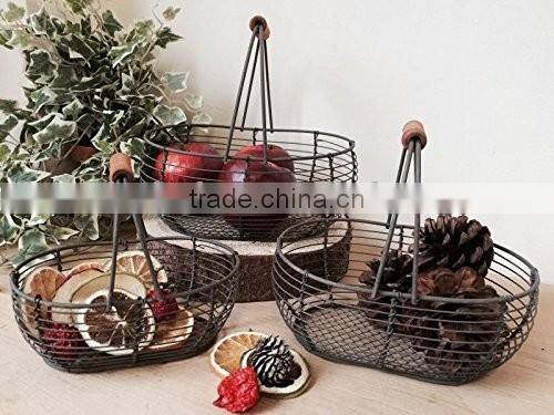 Oval Wire Baskets garlic fruit Storage Rustic Trugs Wood Handle Eggs basket