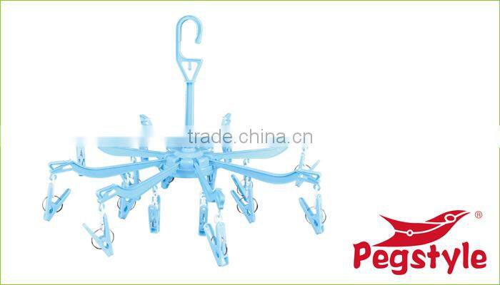 New product plastic clothes hanger with 16pcs pegs