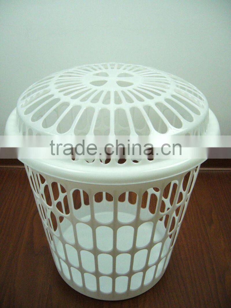 Round plastic laundry basket hamper with lid