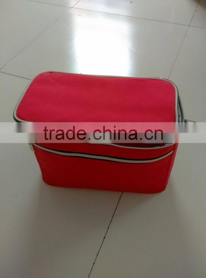 Customized 600D disposable polyester promotional cooler bag