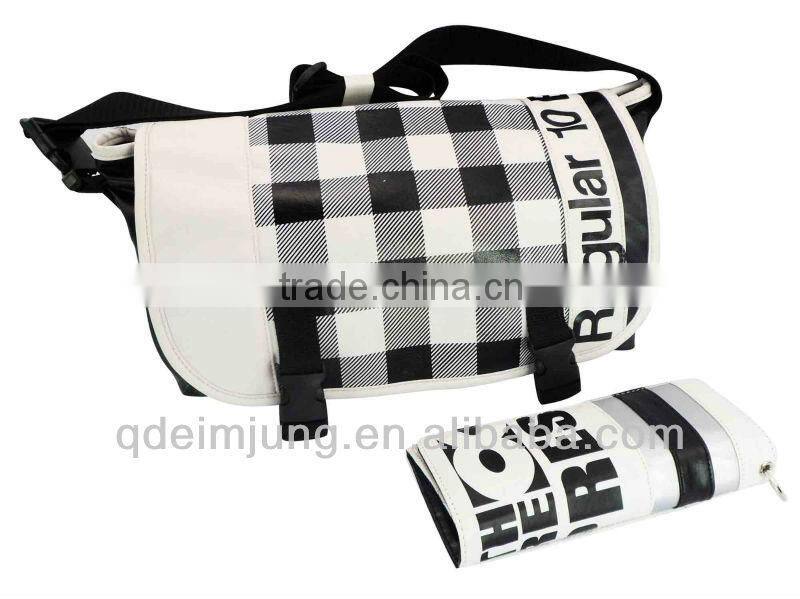 lastest style pu flag pattern messenger bag