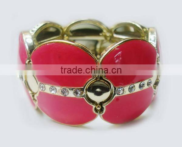 Newest Development Big Pearl Cab Bracelet