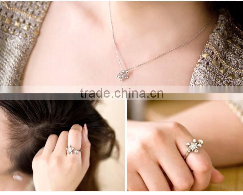 European and American fashion hot style Austrian crystal snowflake silver jewelry set 925