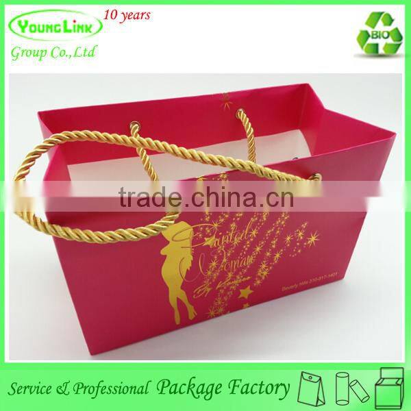 Fashionable luxury high quality paper bag with flower pattern