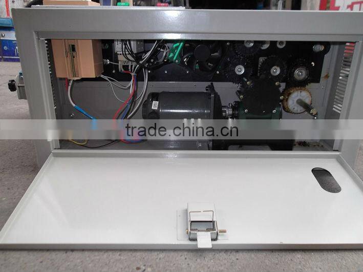 Plastic Film Sealing machine+Vertical Sealing+date printing+seal belt
