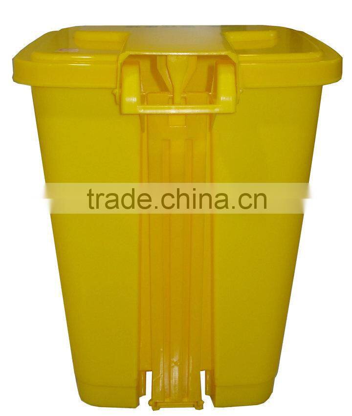 plastic garbage bin with pedal