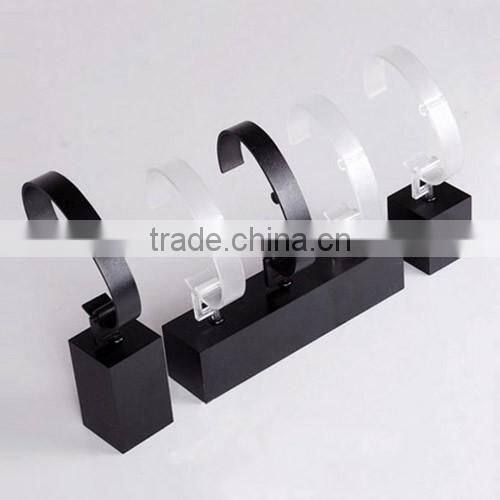 2016 new style Shenzhen factory luxury wrist watch holder/acrylic watch display stand with C ring