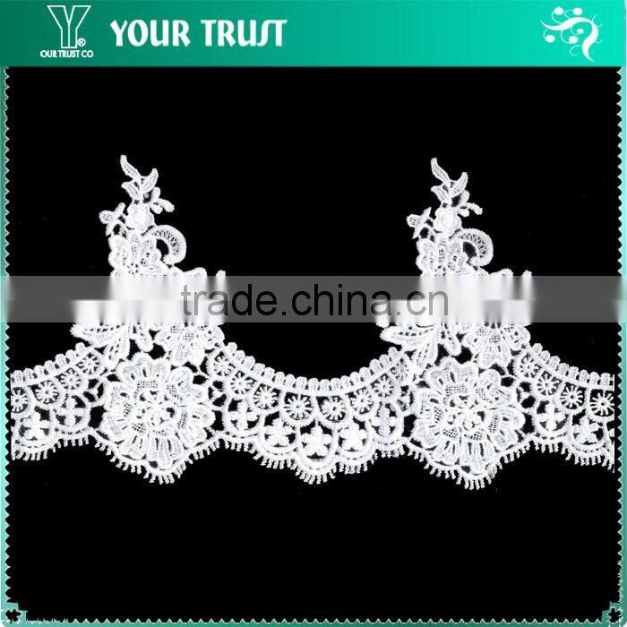 Width 6.0 Centimeter Wavy Flower Mesh White Polyester Trimming Lace