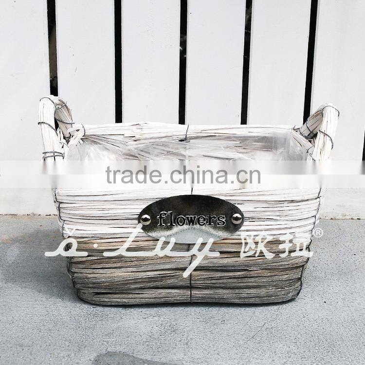 rectangle white and gray color wooden chip basket set