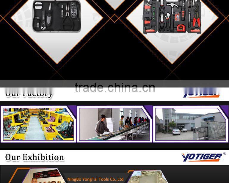 30PCS tool set 1/4'' Dr. sockets POZIDROVI PHILIPS BITS auto tester 4oz claw hammer screw with bag