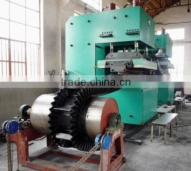 Jaw Type Flat Vulcanizer / V-belt Making Machines / Rubber Machine