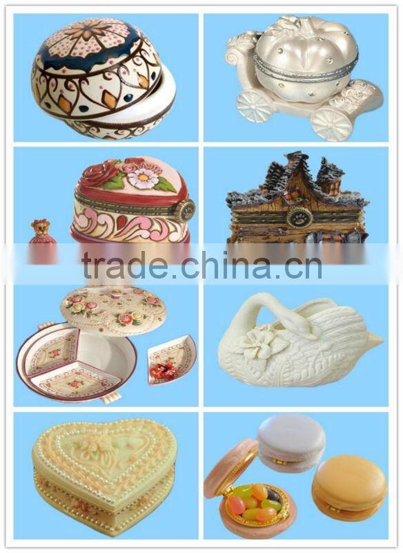 Fancy resin yellow pineapple jewelry box