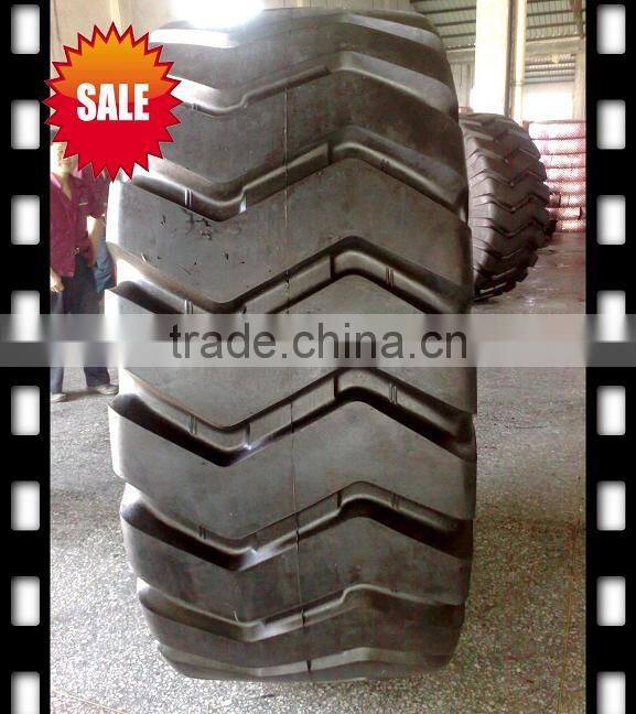 INDUSTRIAL TYRE 700-12
