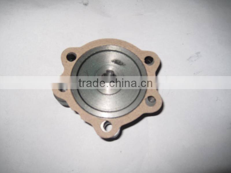 Single cylinder diesel engine oil pump