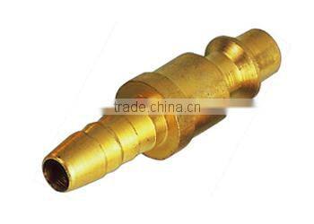 MILTON HIGH PERFORMANCE USA TYPE COUPLER WITH HOSE BARB