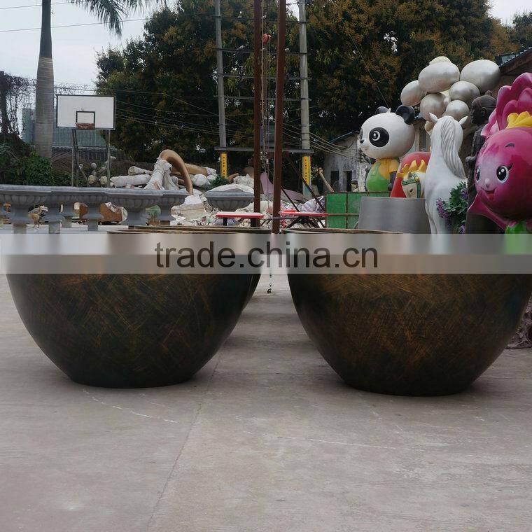 Modern large planter