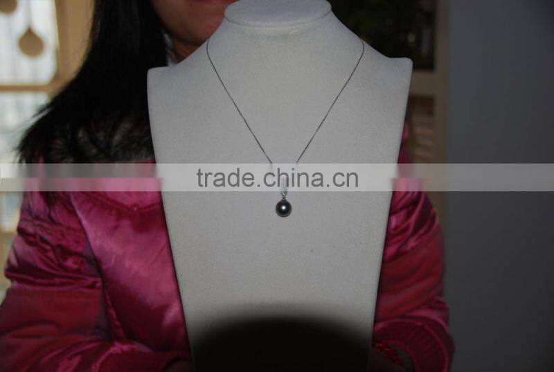 simple 9-10mm TahitIan pearl pendant designs