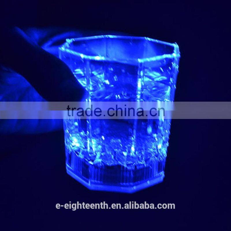2016 fancy Mini LED Colorful Bar Pub Beer Wine Cup Party Flashing Light Glass mug