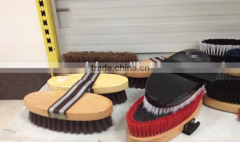 Lovely Wooden Horse Shaped Horse Brush