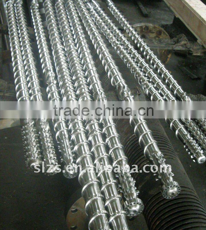 Blow film machine screw barrel