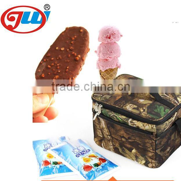 Insulated cooler bags for forzen food