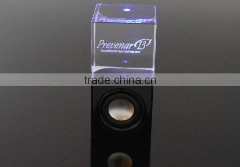 Color Changing LED Light Bluetooth/Wired Crystal Mini Speaker Hand Free Stereo Mobile Phone Speaker 3D Laser Engraving Logo