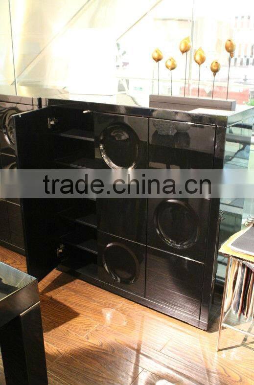 Solid wood tall cabinet (SM-D07 & D08)