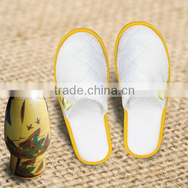 Kids Cute White Hotel Slippers Monkey Closed toe Soft Indoor Slippers