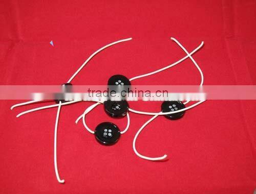 Button-Sized RFID Laundry Tag for Long Range Laundry Garment Tracking