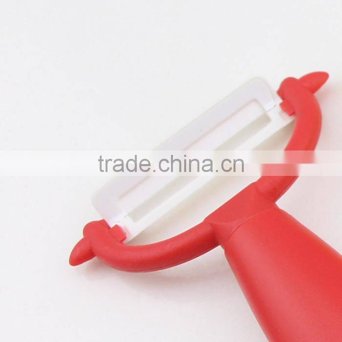 Different Color Super Blade Ceramic Peeler