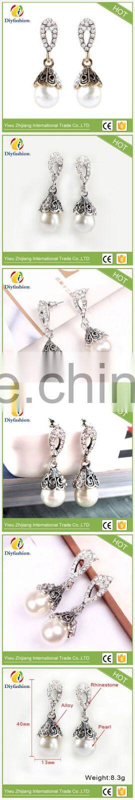 Fashion Diamond pearl drop shape earring for women
