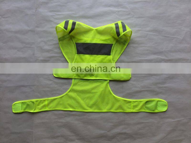 2017 wholesale night yellow mesh reflective running vest with pocket