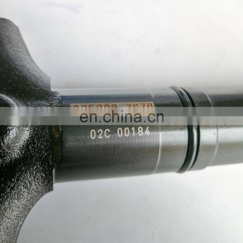 original fuel injector 095000-7670 genuine