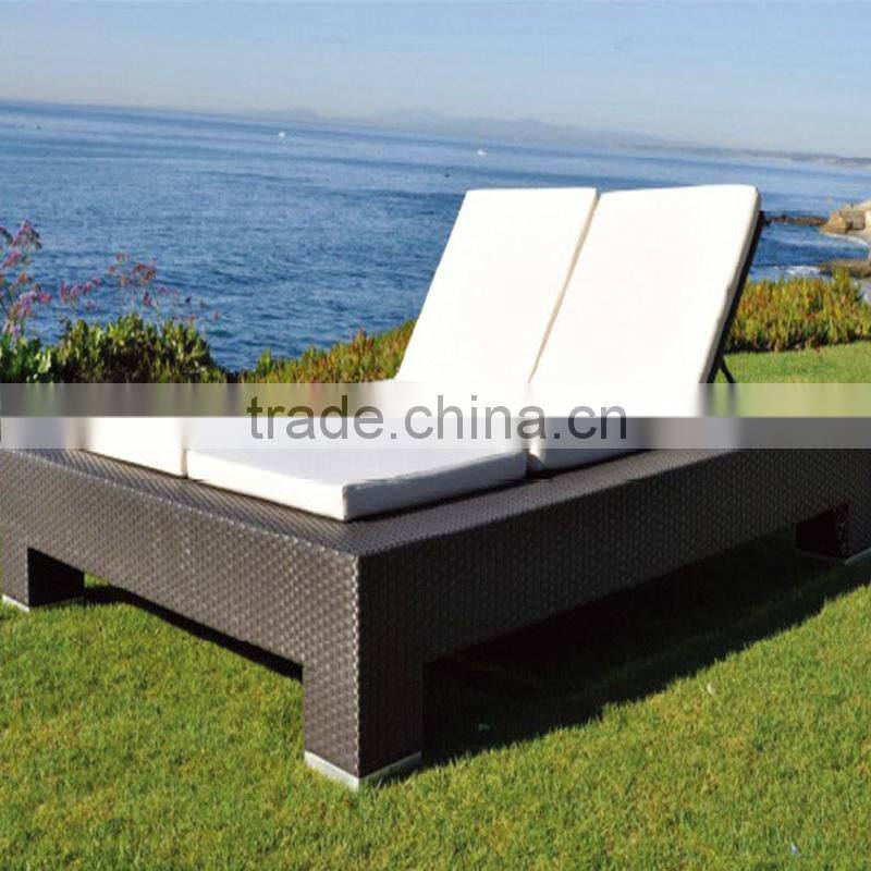 All Weather Outdoor Wicker Rattan Beach Chair