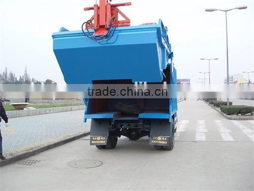 New Dongfeng 6-7 CBM Garbage Compactor Truck