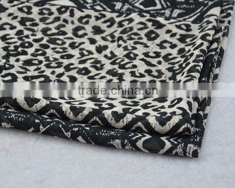 Jiufan Textile Printed Chiffon Black Animal 100% Polyester Woven Fabric For Skirt