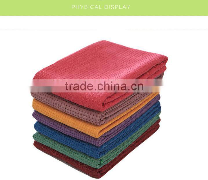 skidless microfiber Yoga towel with pvc dot non-slip