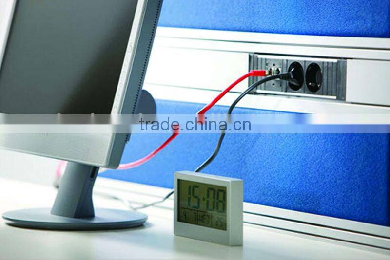 arc-shaped mannual German tabletop socket with USB